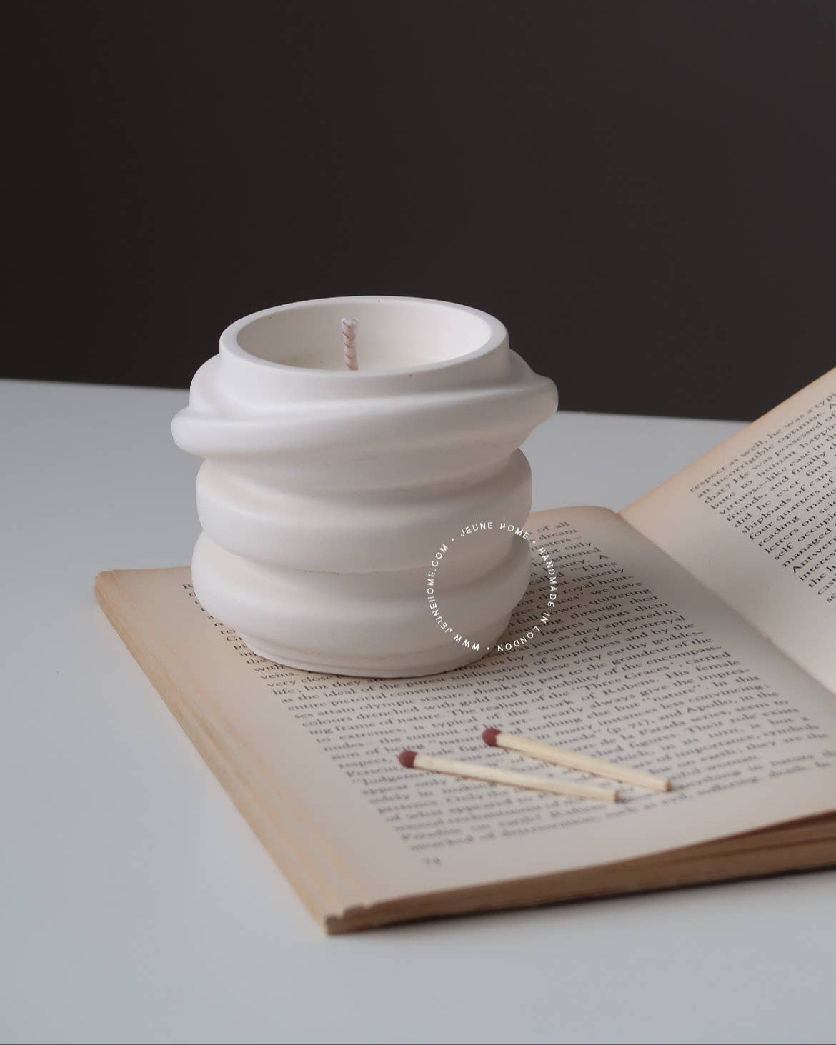 Fawn Lavender & Chamomile Scented Candle - Benny and Mollie