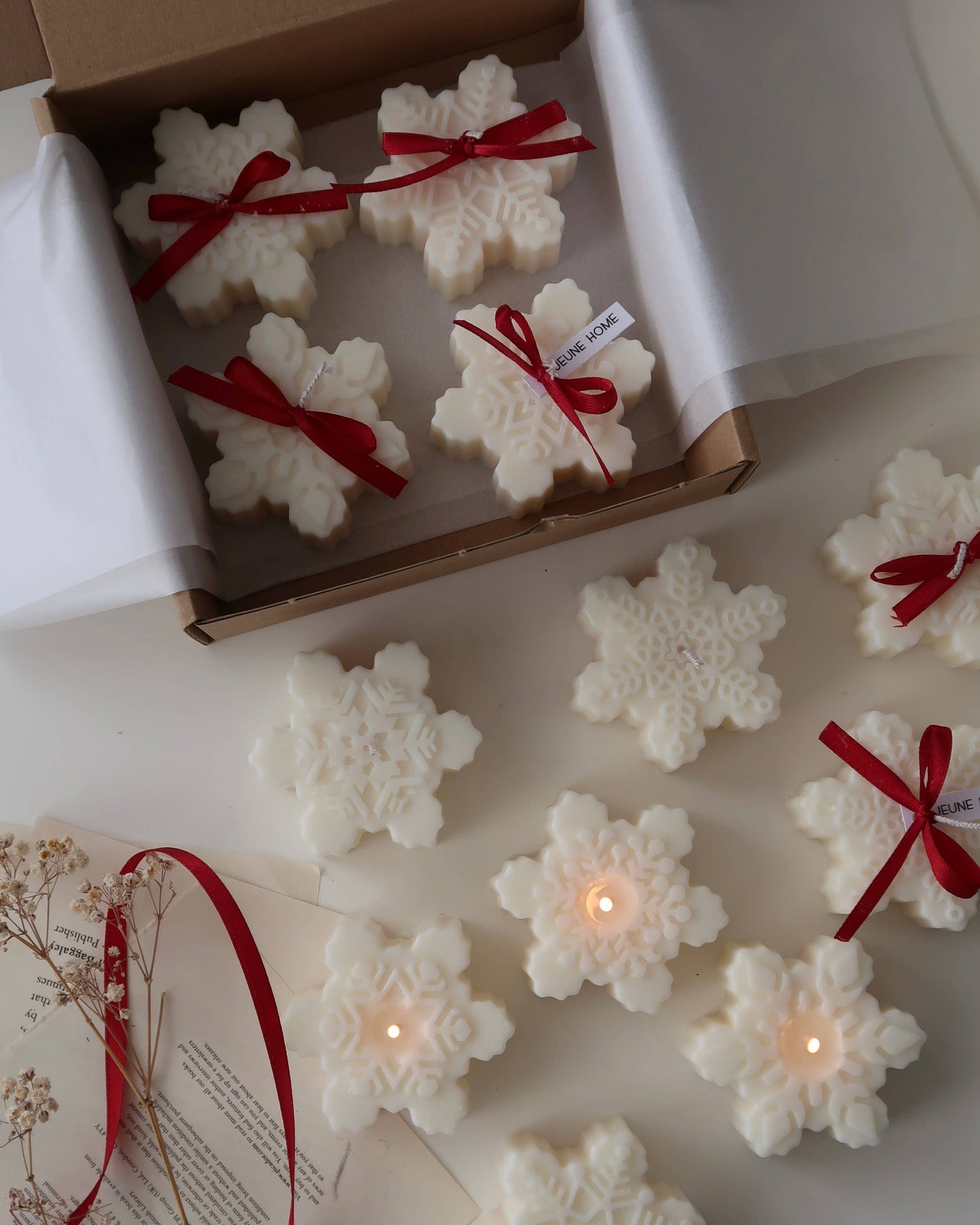 Boxed Scented Snowflake Candle