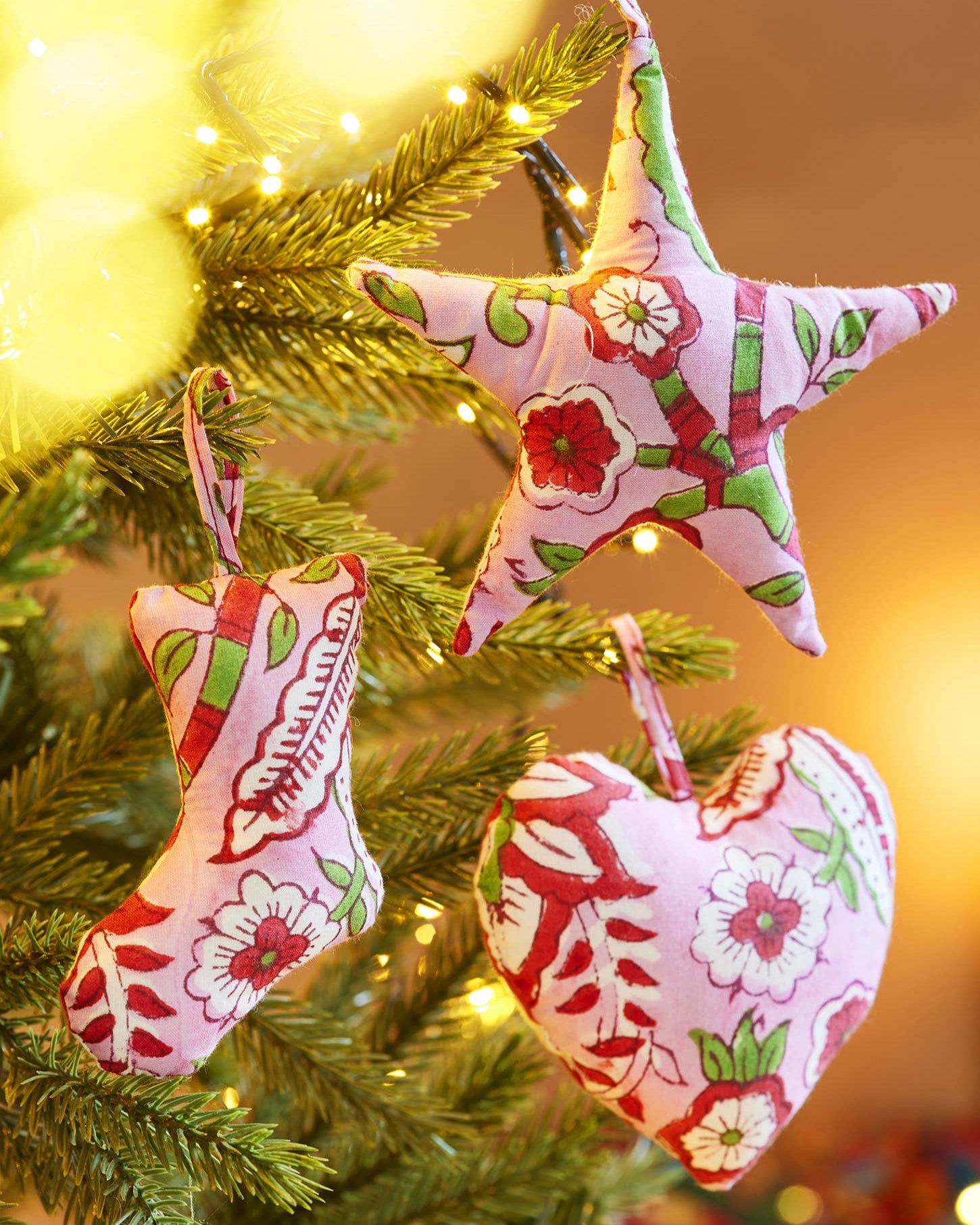 Set of 3 Arana Floral Block Print Fabric Decorations