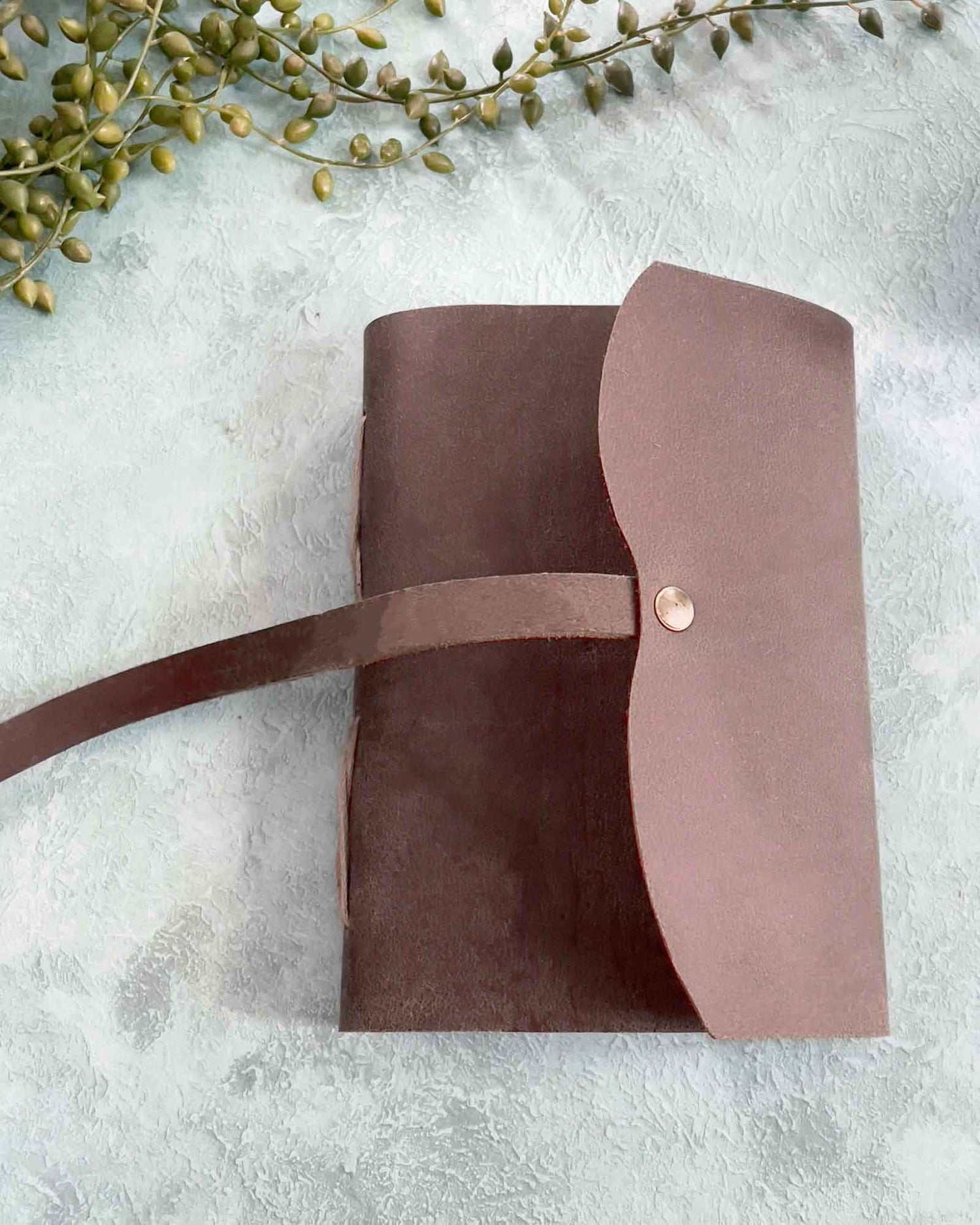 A6 Handmade Leather Notebook in Gift Bag - Dark Brown - Benny and Mollie