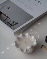 Driftwood & Rocksalt Scented Mini Clam Shell Candle - Benny and Mollie