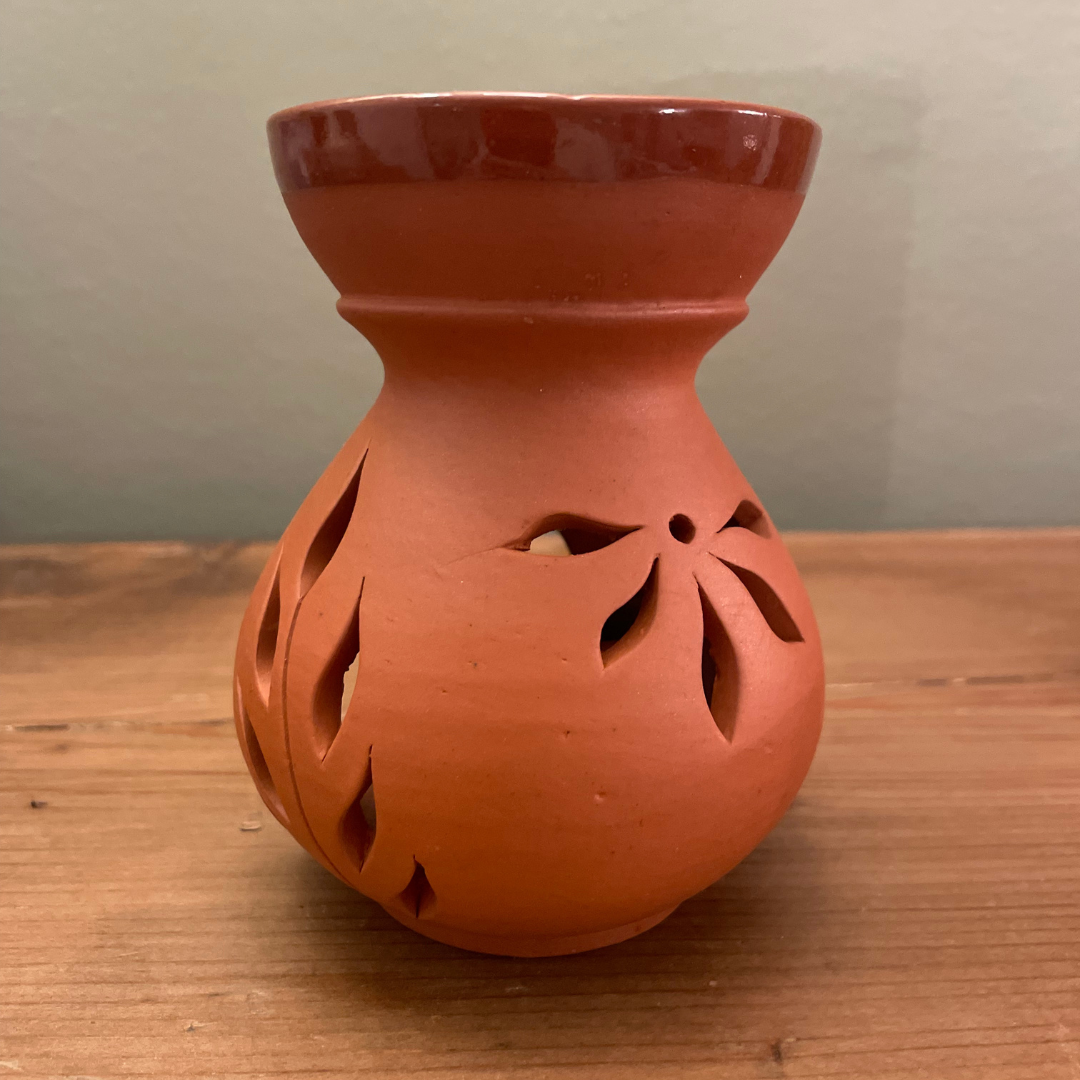 Terracotta Oil Burner Gift Set – Rose Oil & Candle Included