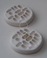 Mizu Organic Ring Holder - Benny and Mollie