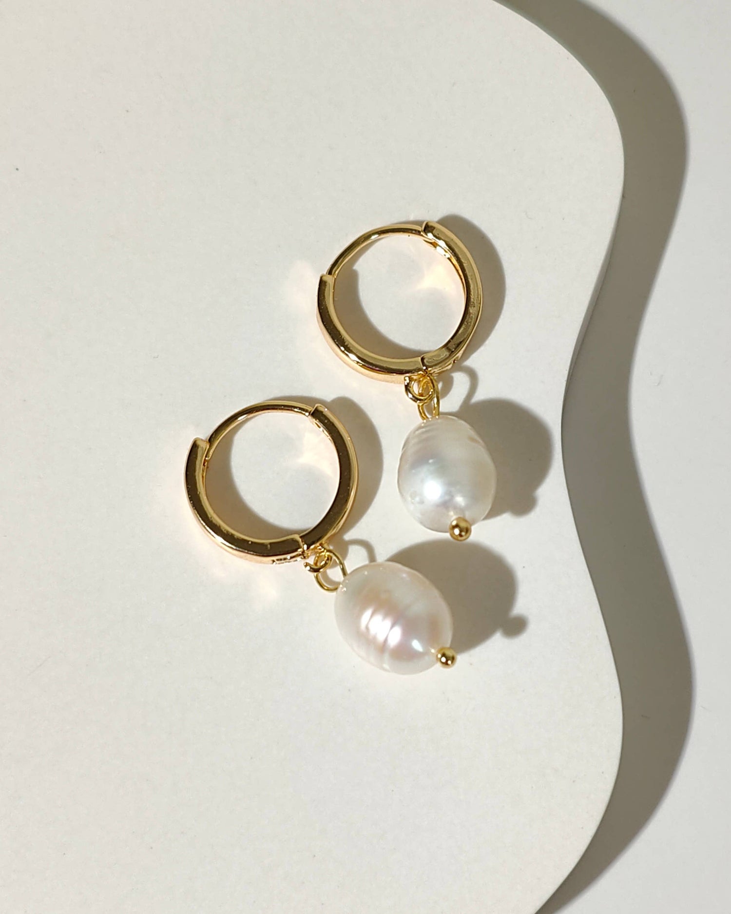 Natural Pearl Huggie Hoop Earrings - Benny and Mollie