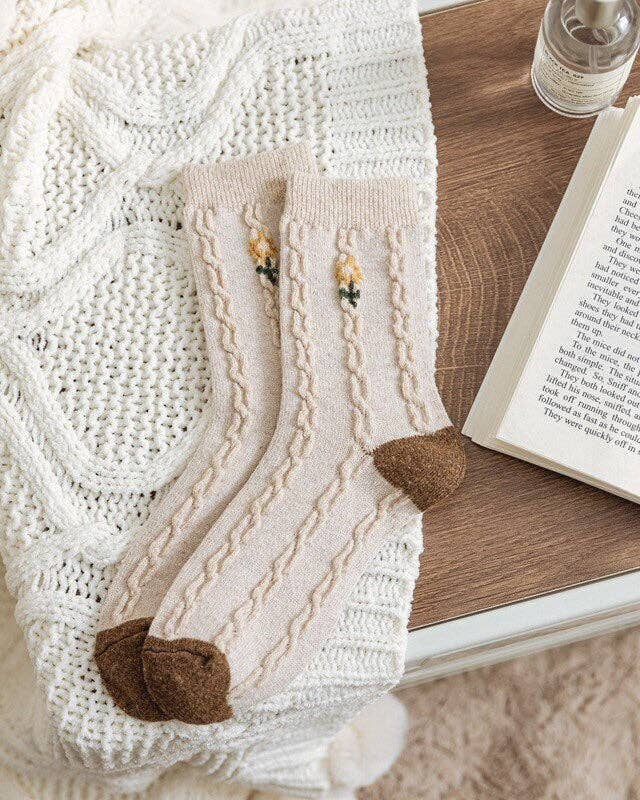 Cosy Floral Wool Socks