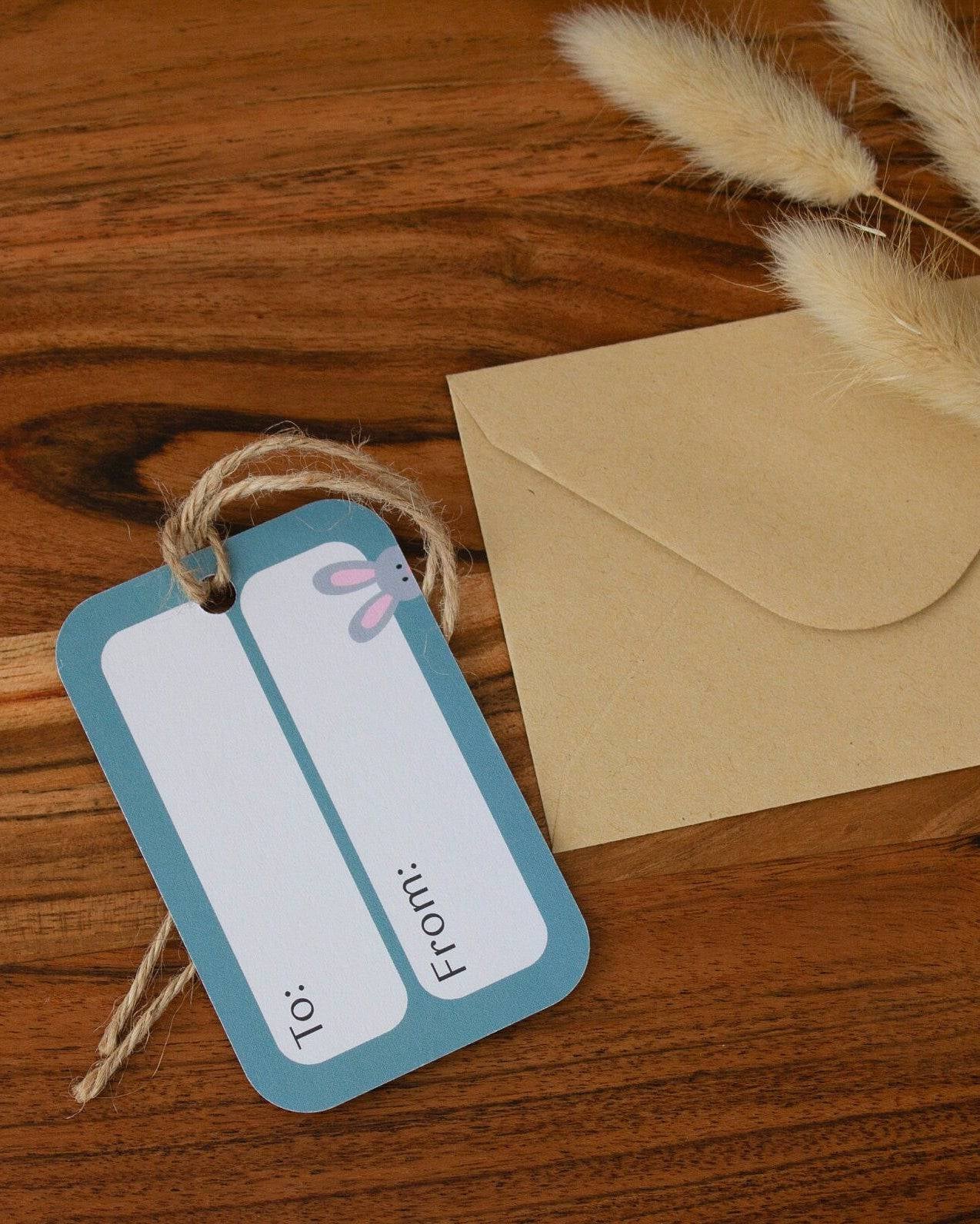 No Peeking! Easter Gift Tags - Benny and Mollie