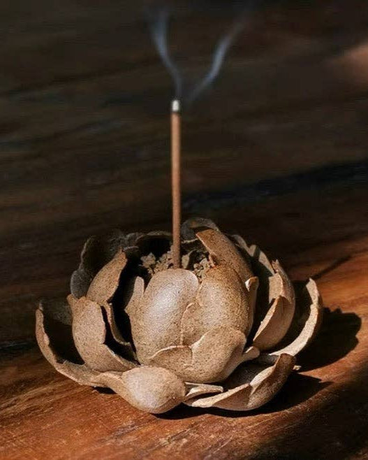 Handmade Brown Lotus Incense Holder - Benny and Mollie