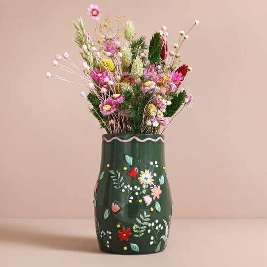 Vases &amp; Flowers