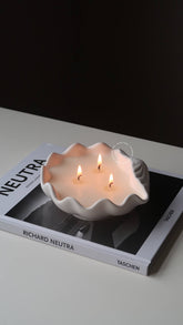 Scented Large Clam Shell Candle - Benny and Mollie