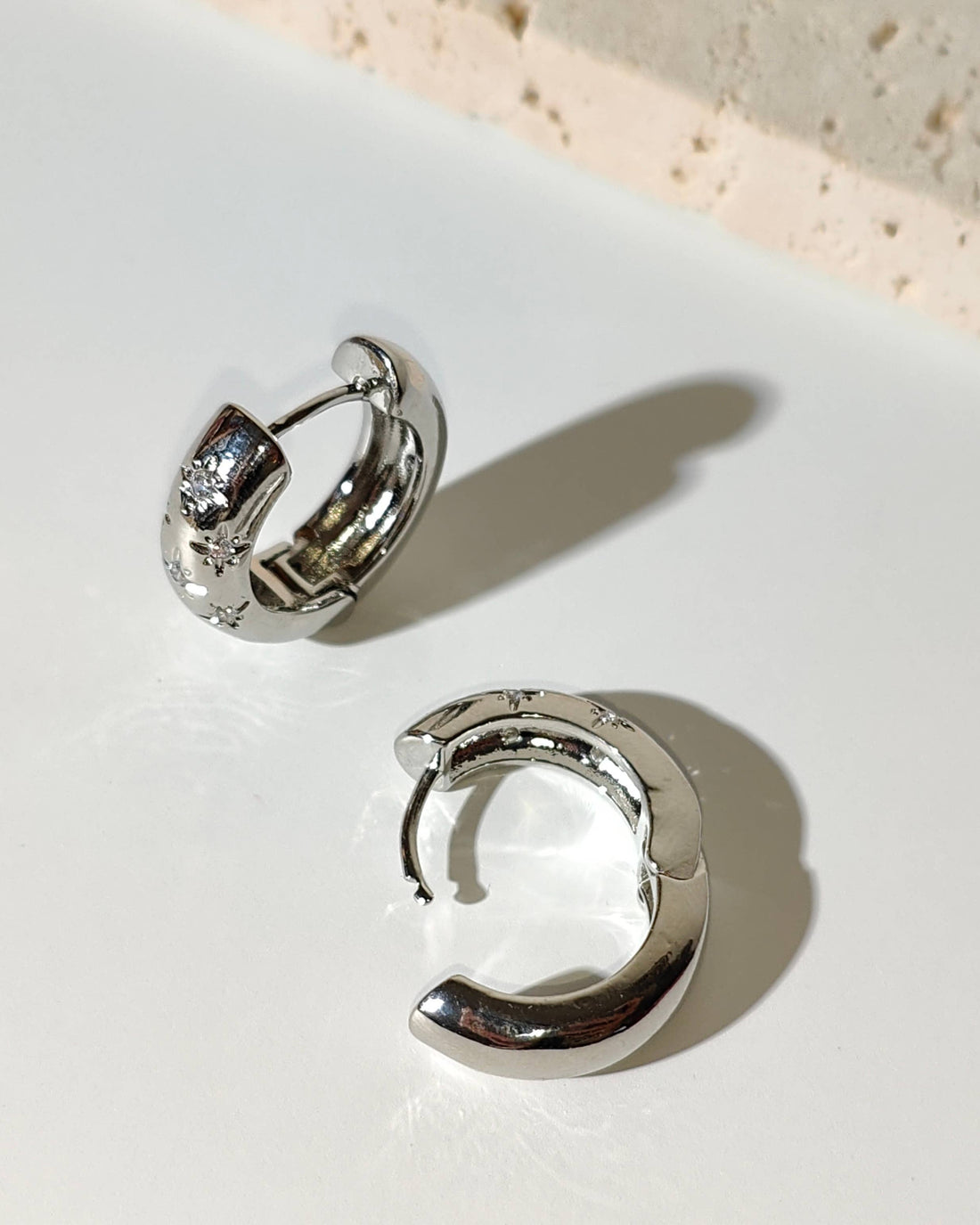 Chunky Star Hoop Earrings - Benny and Mollie