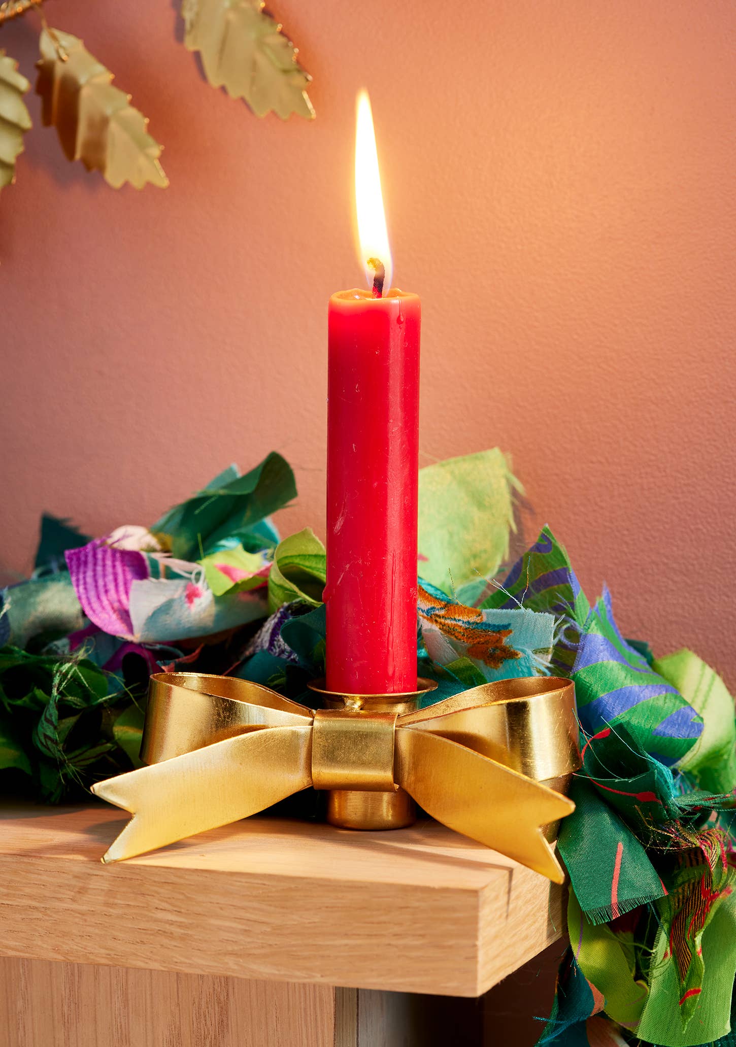 Bow Candle Holder