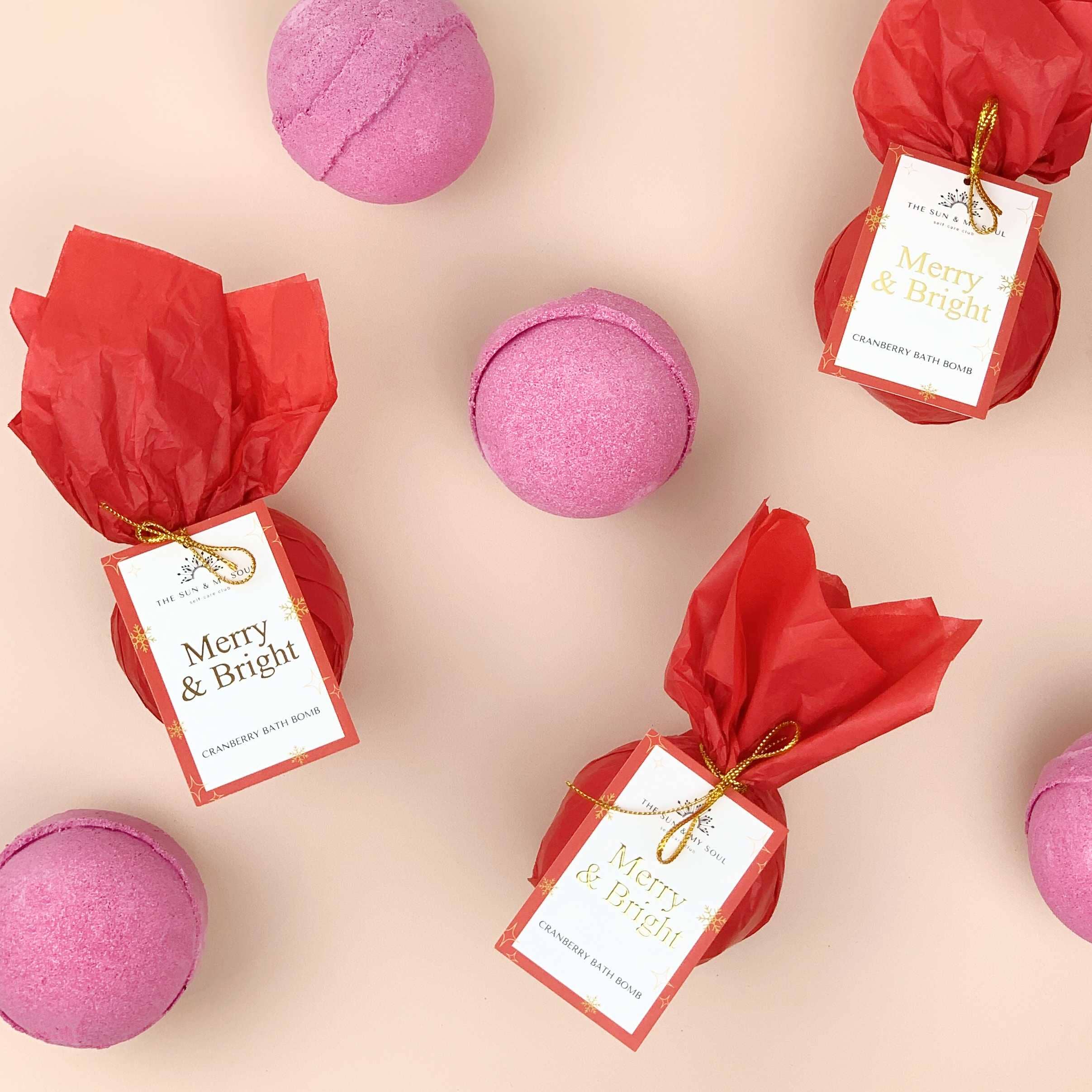 Luxury Merry &amp; Bright Christmas Bath Bomb⎜Cranberry Scent