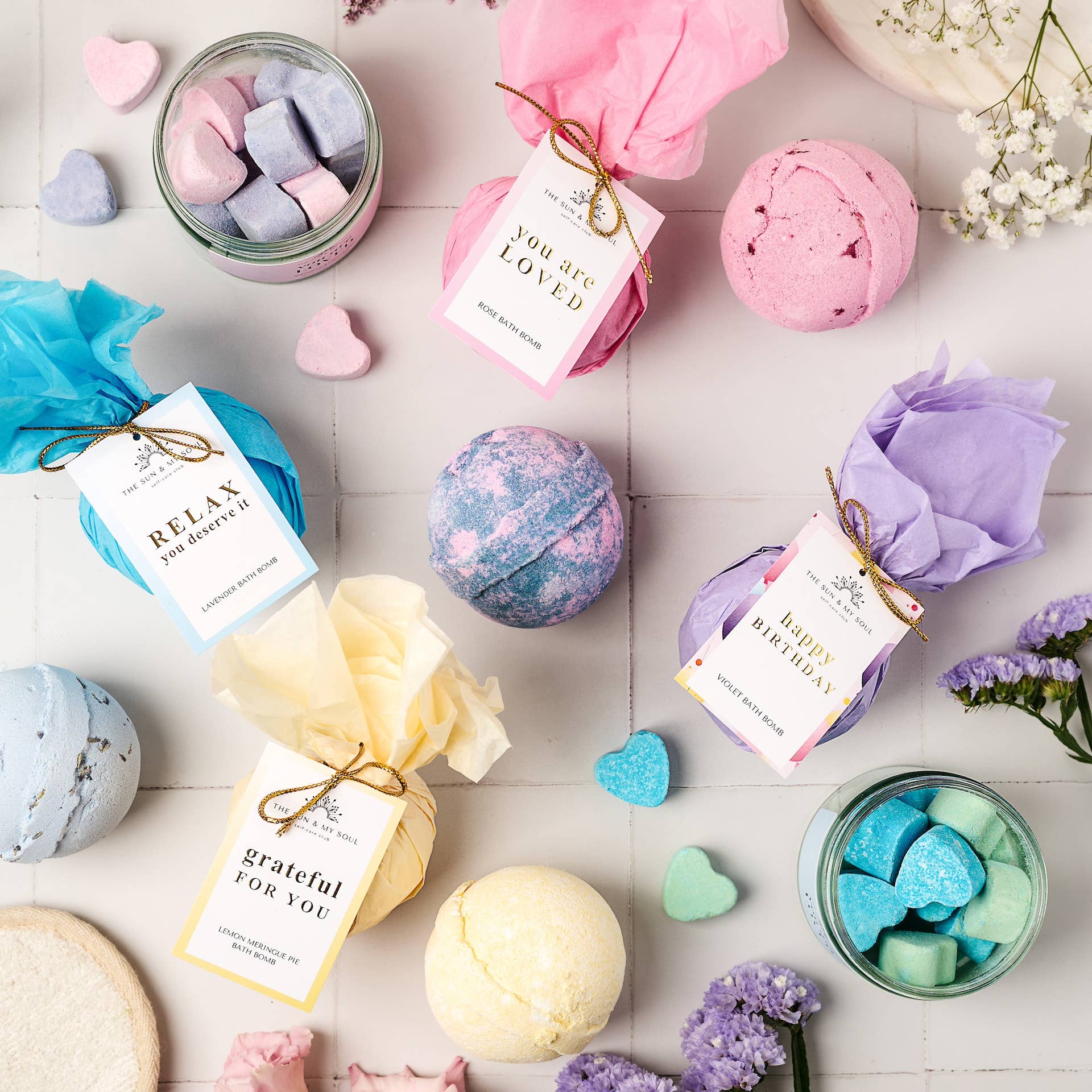 Luxury Happy Birthday Bath Bomb | Violet Scent