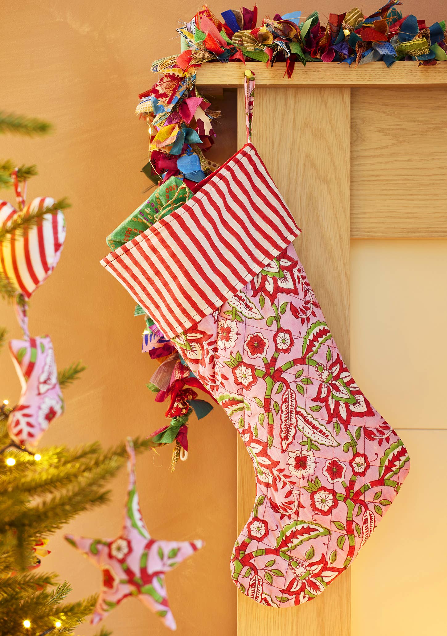 Arana Floral Block Print Stocking