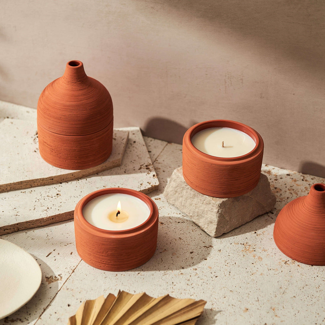 Moroccan Amber &amp; Orris Root Textured Terracotta Candles