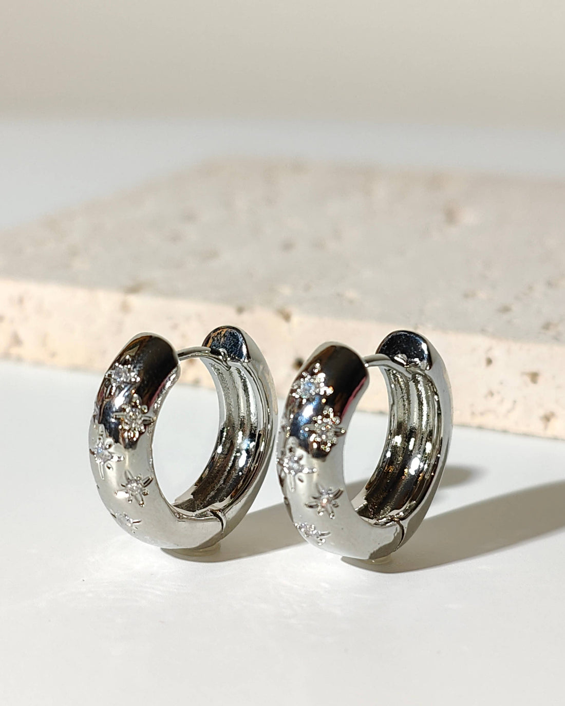 Chunky Star Hoop Earrings - Benny and Mollie