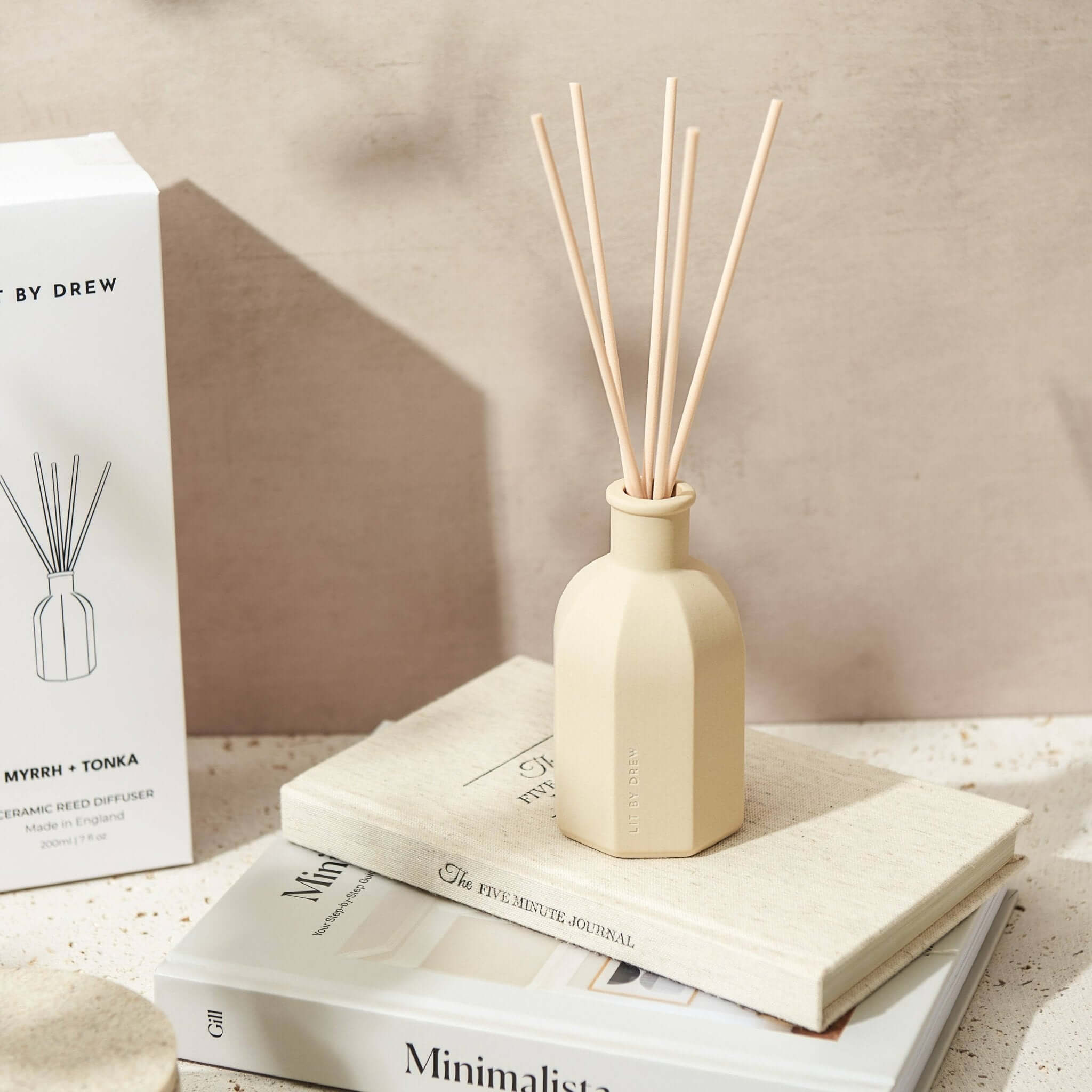 Beige Myrrh &amp; Tonka Ceramic Reed Diffuser - Benny and Mollie