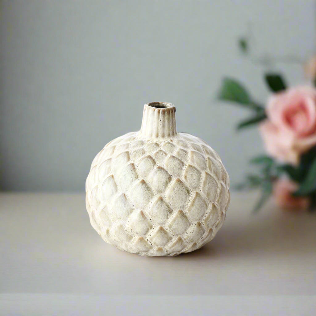 Decorative Bud Vase - Benny and Mollie