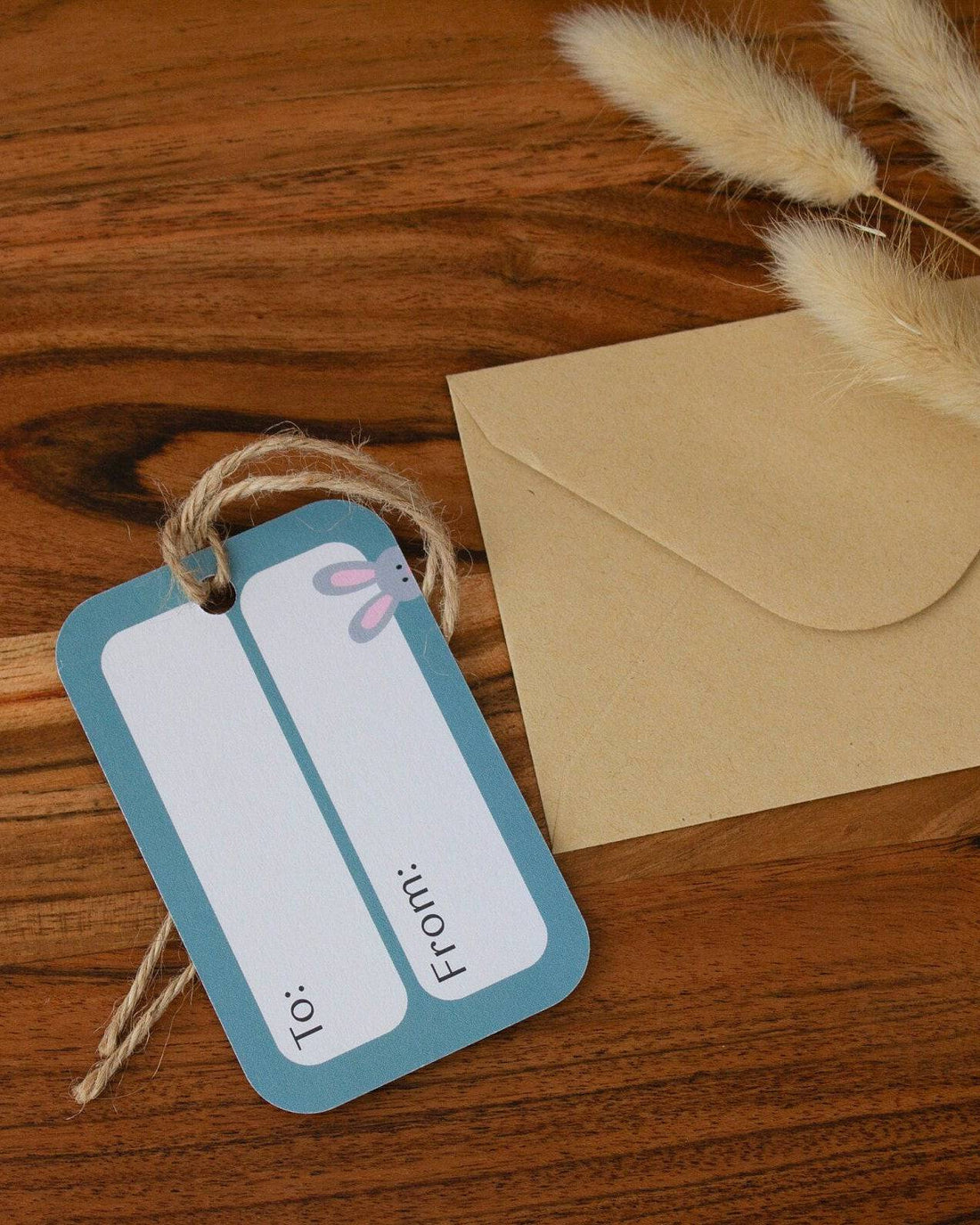 No Peeking! Easter Gift Tags - Benny and Mollie