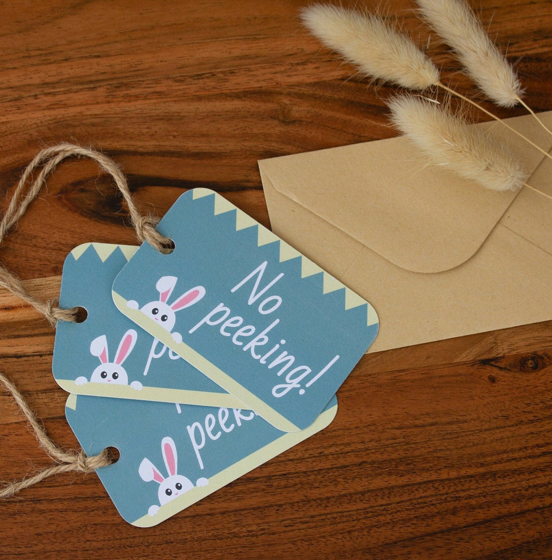 No Peeking! Easter Gift Tags - Benny and Mollie