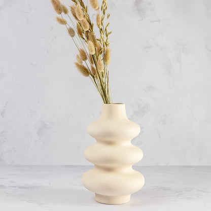 Handmade ceramic Journi Eve Vase, perfect for home décor. A timeless design crafted with artisanal care.